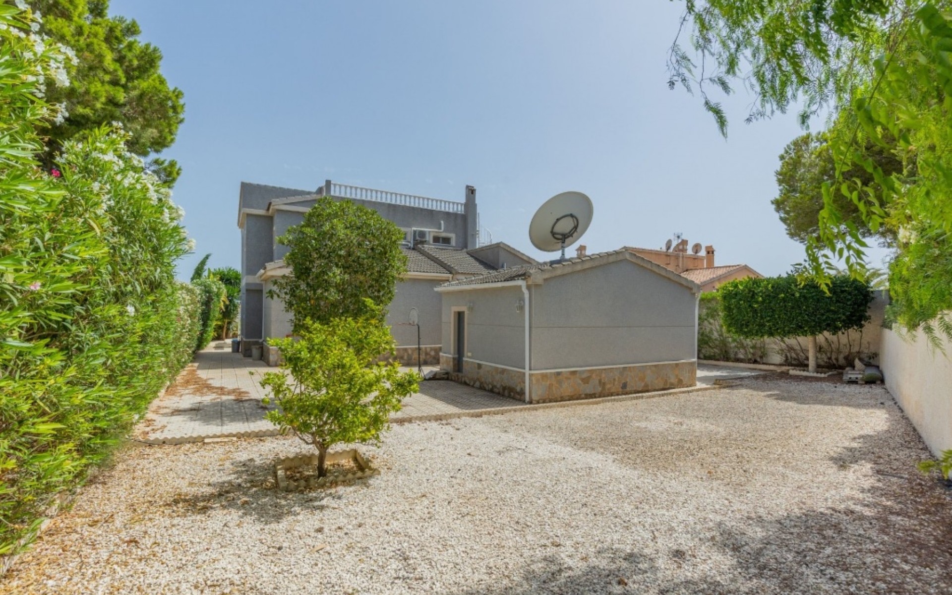 Resale - Villa - San Fulgencio