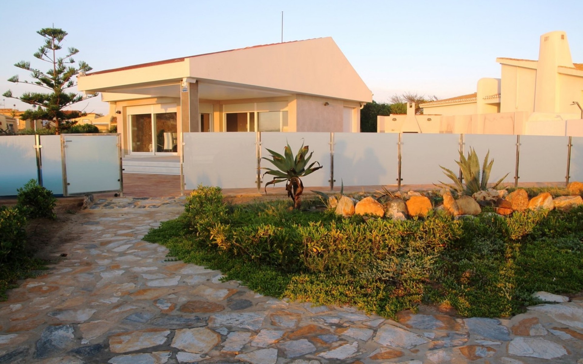 Resale - Villa - San Javier - La Manga Del Mar Menor