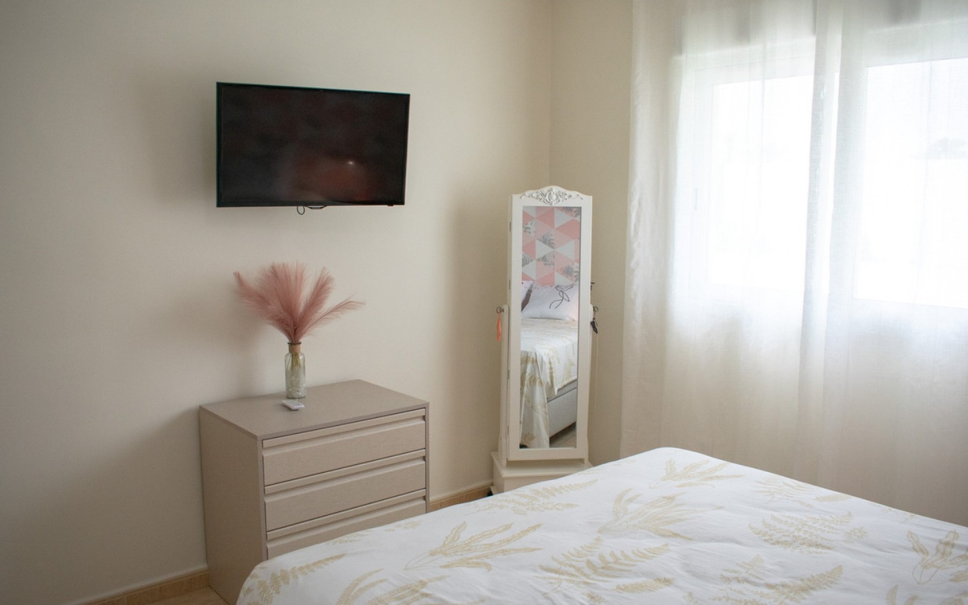 Resale - Villa - San Javier - La Manga Del Mar Menor