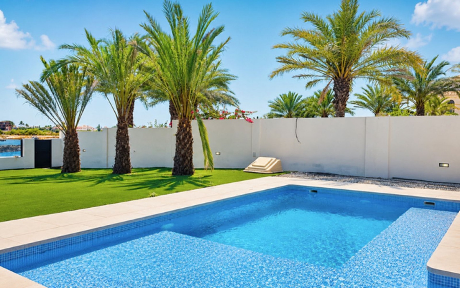 Resale - Villa - San Javier - La Manga Del Mar Menor