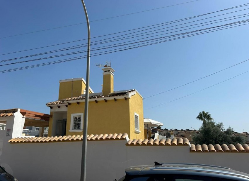 Resale - Villa - San Miguel De Salinas - San Miguel de Salinas Centro
