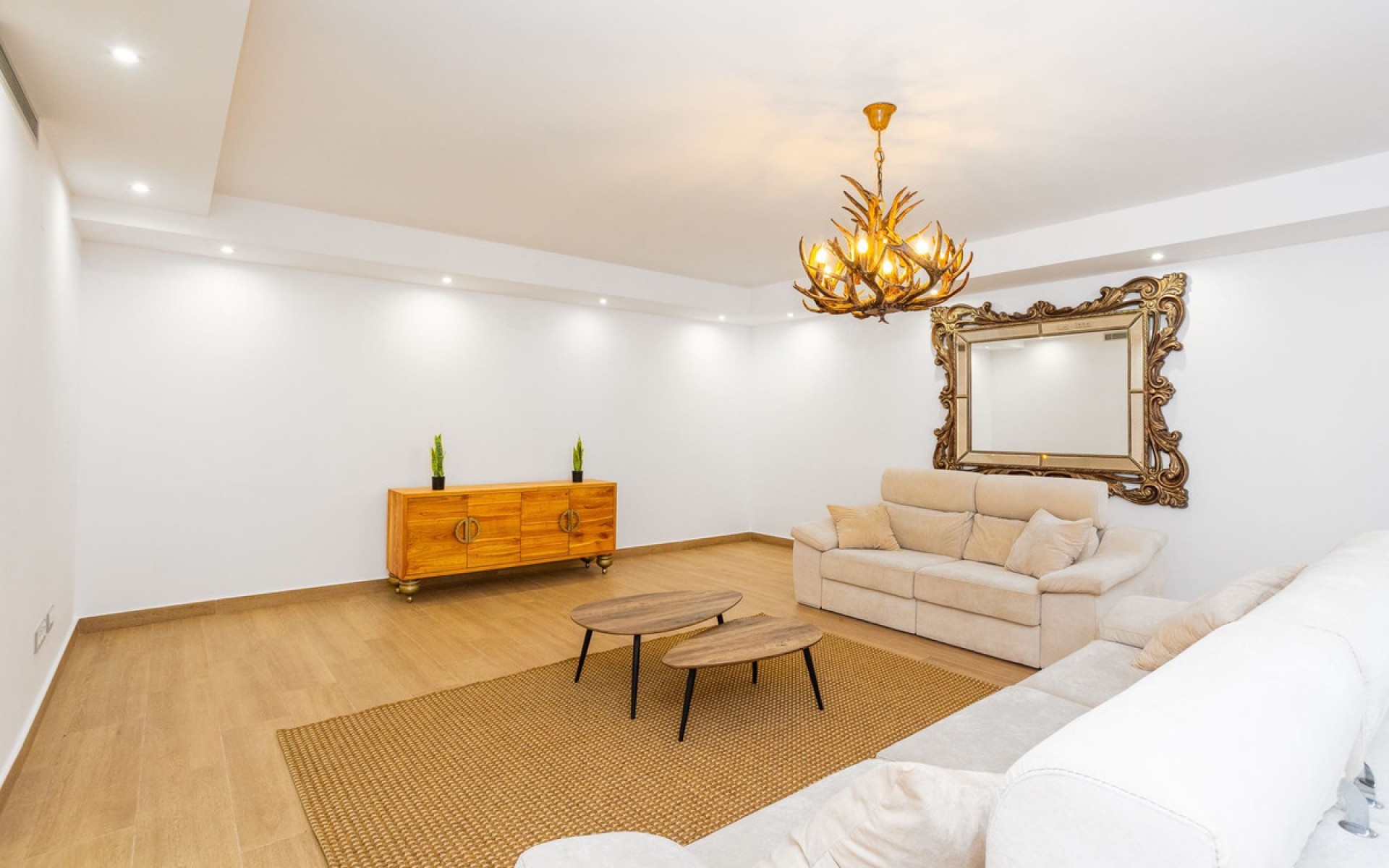 Resale - Villa - San Miguel De Salinas - San Miguel de Salinas Centro