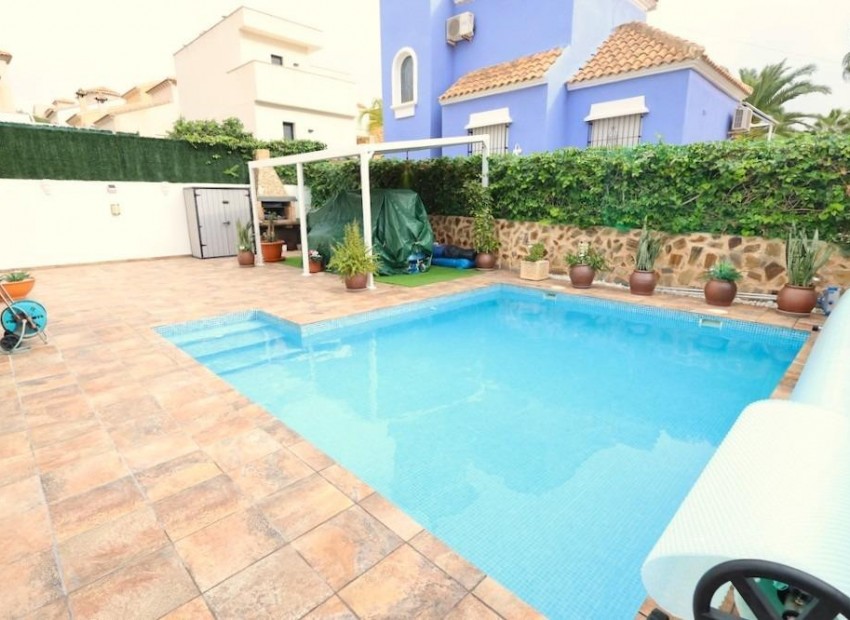 Resale - Villa - San Miguel De Salinas - San Miguel de Salinas Centro