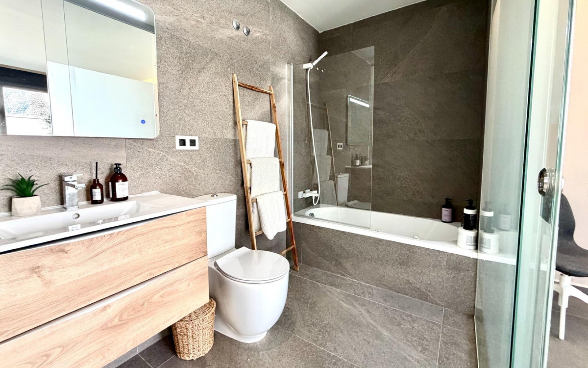 Resale - Villa - San Miguel De Salinas - San Miguel de Salinas Centro