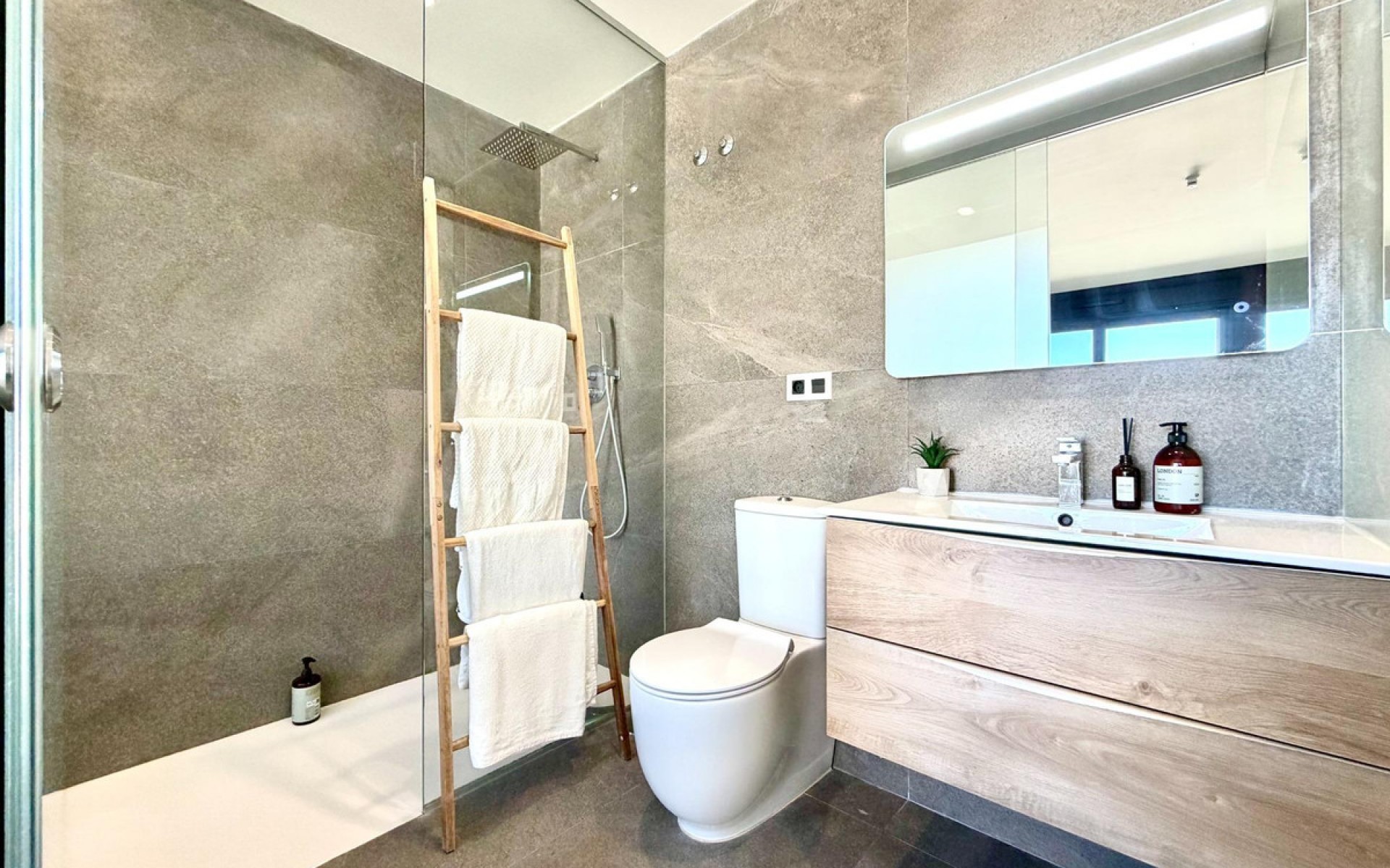 Resale - Villa - San Miguel De Salinas - San Miguel de Salinas Centro