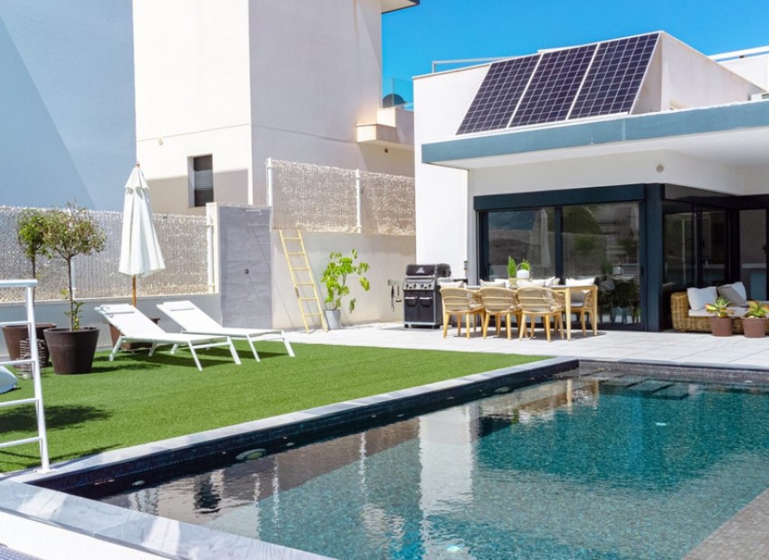 Resale - Villa - San Miguel De Salinas - San Miguel de Salinas Centro