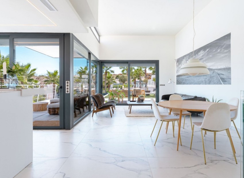 Resale - Villa - San Miguel De Salinas - San Miguel de Salinas Centro