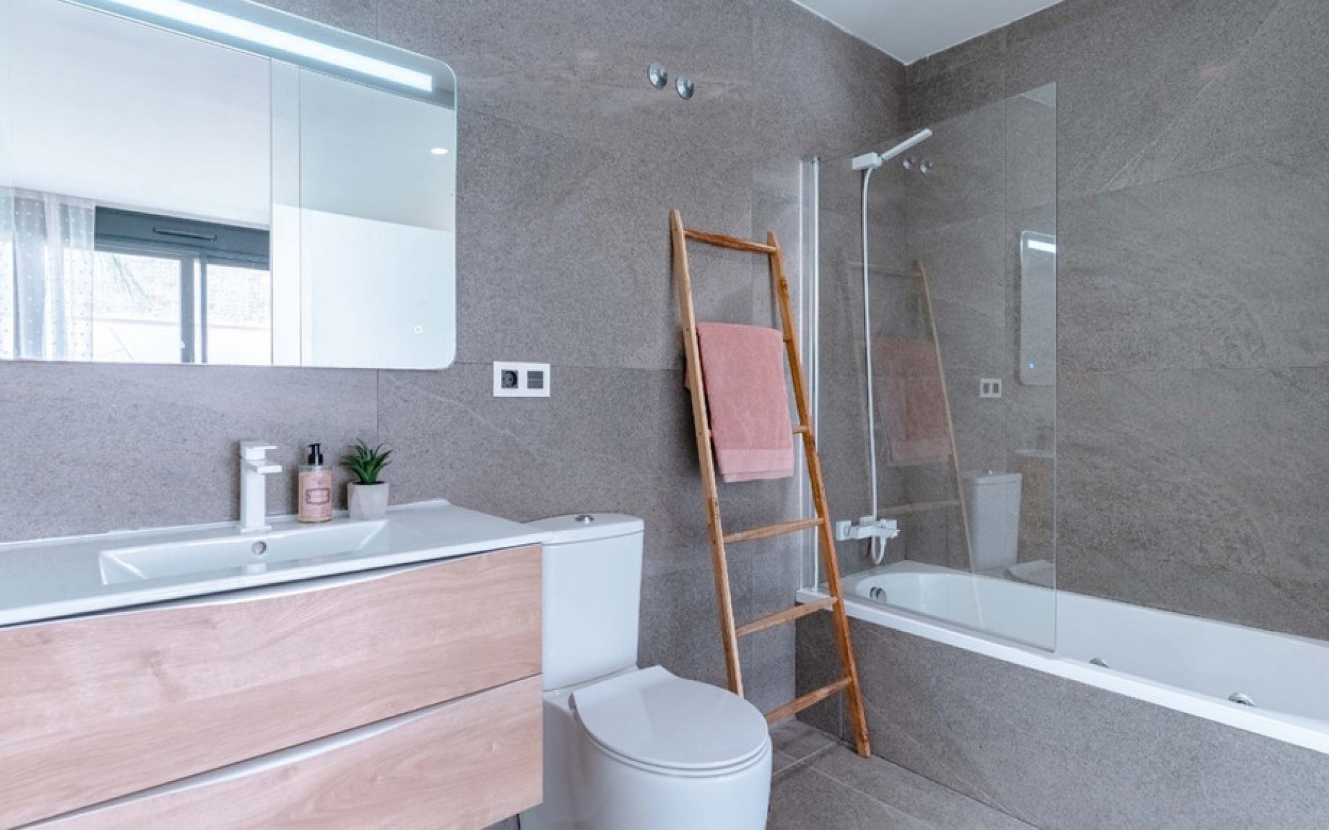 Resale - Villa - San Miguel De Salinas - San Miguel de Salinas Centro