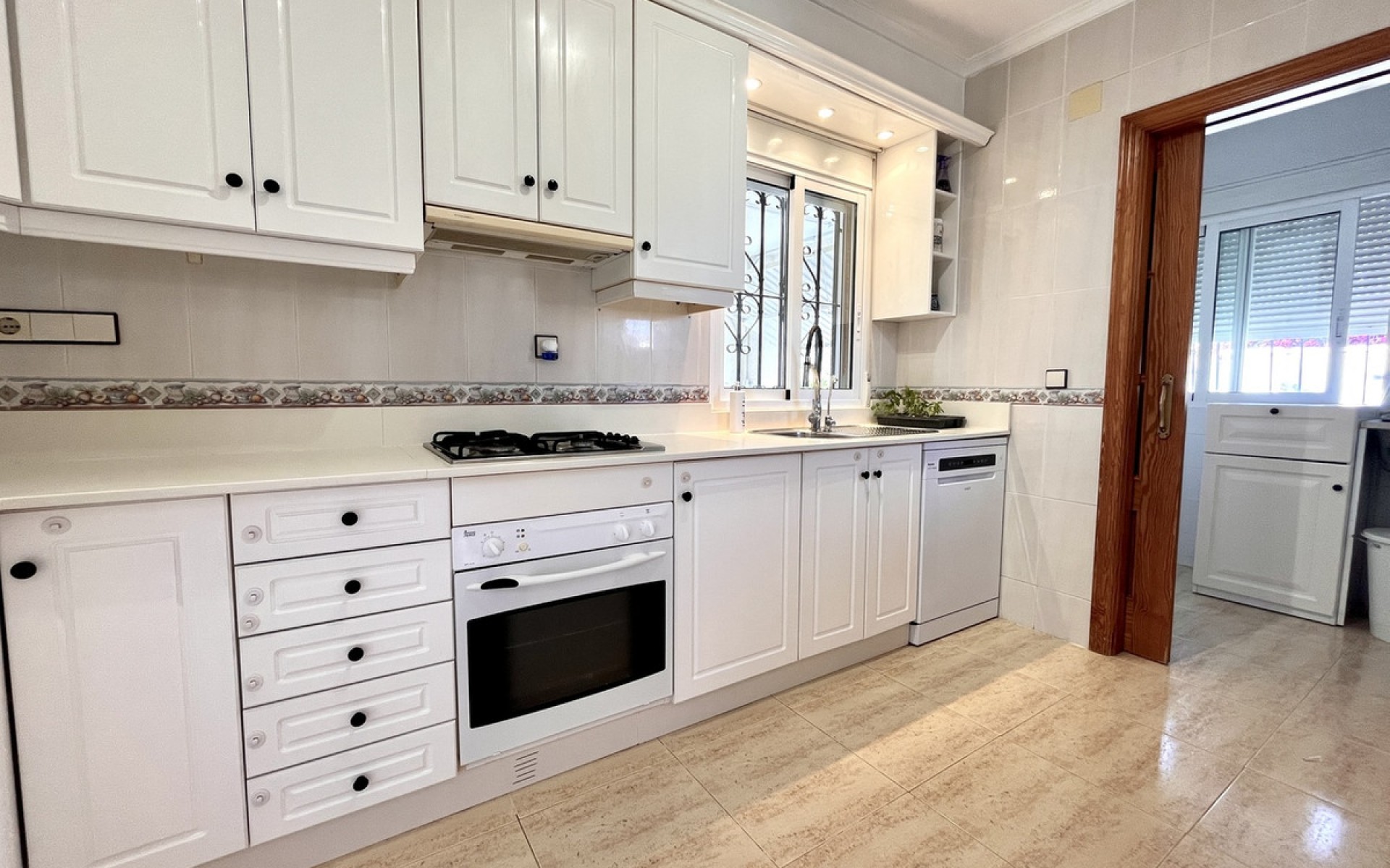 Resale - Villa - San Miguel De Salinas - San Miguel de Salinas Centro