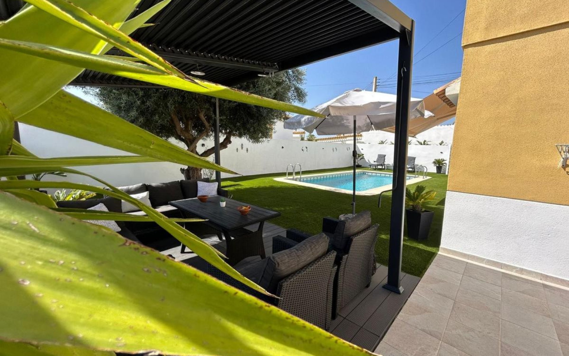 Resale - Villa - San Miguel De Salinas - San Miguel de Salinas Centro