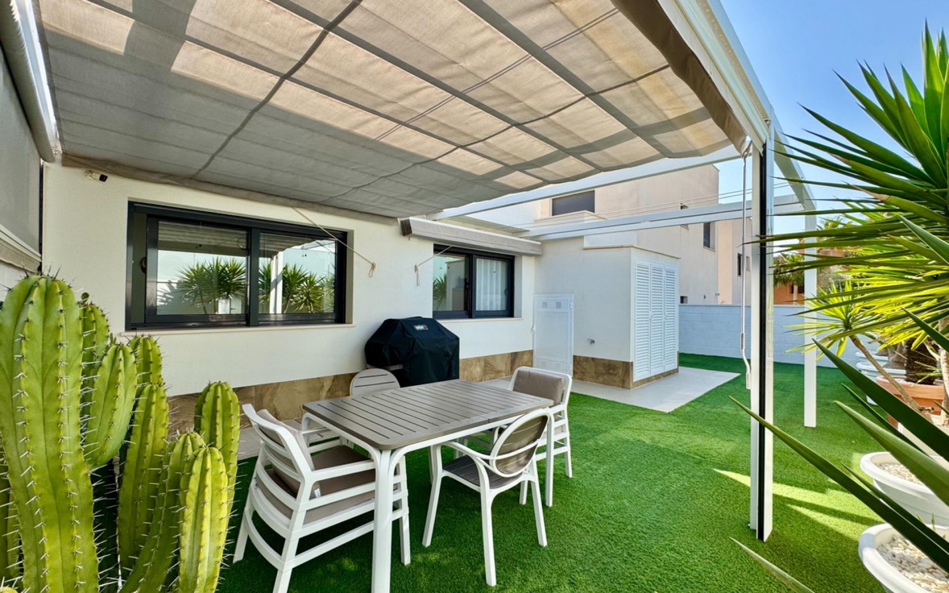 Resale - Villa - San Miguel De Salinas - San Miguel de Salinas Centro