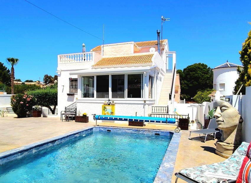 Resale - Villa - San Miguel De Salinas - San Miguel de Salinas Centro