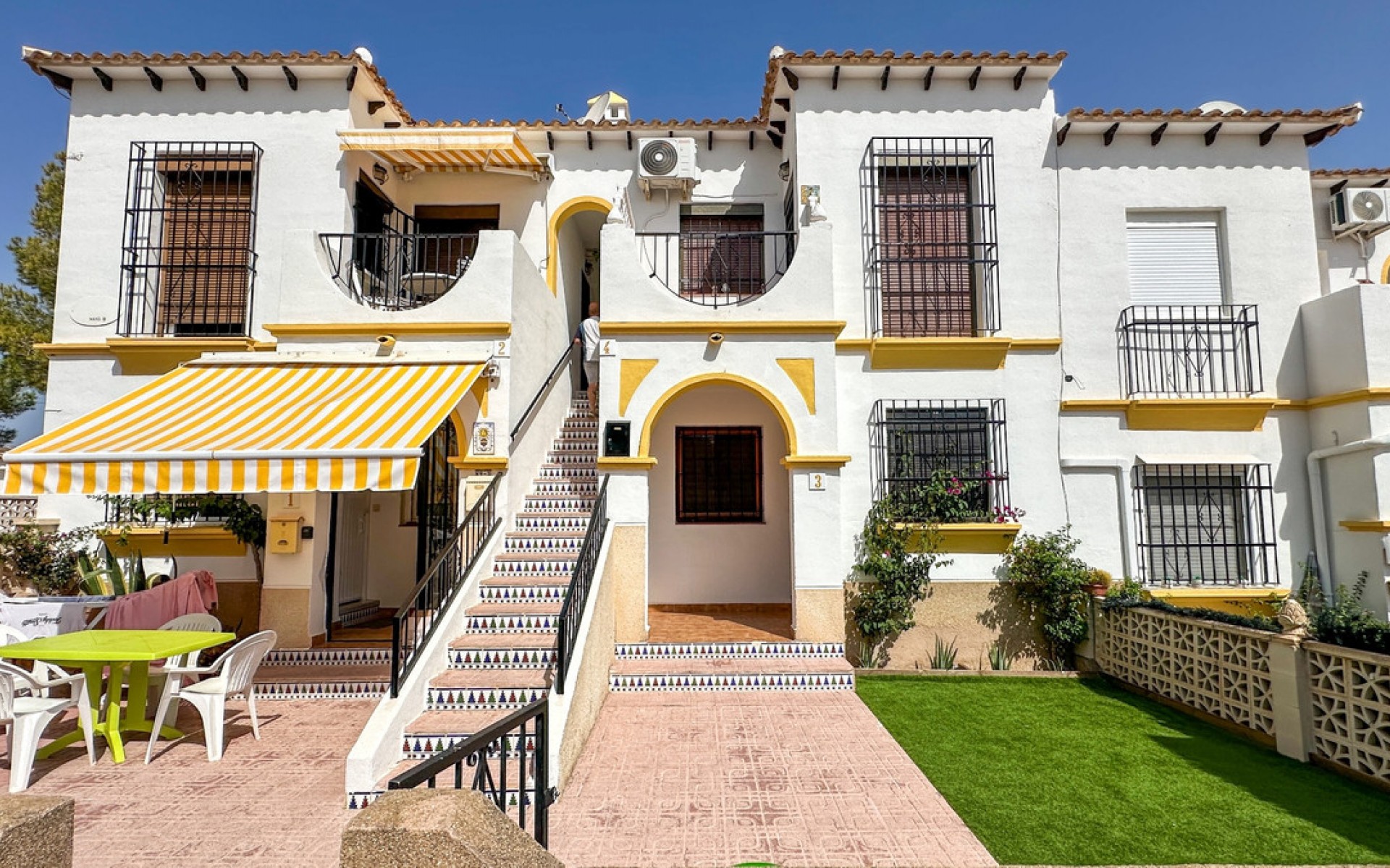 Resale - Villa - San Miguel De Salinas - San Miguel de Salinas Centro