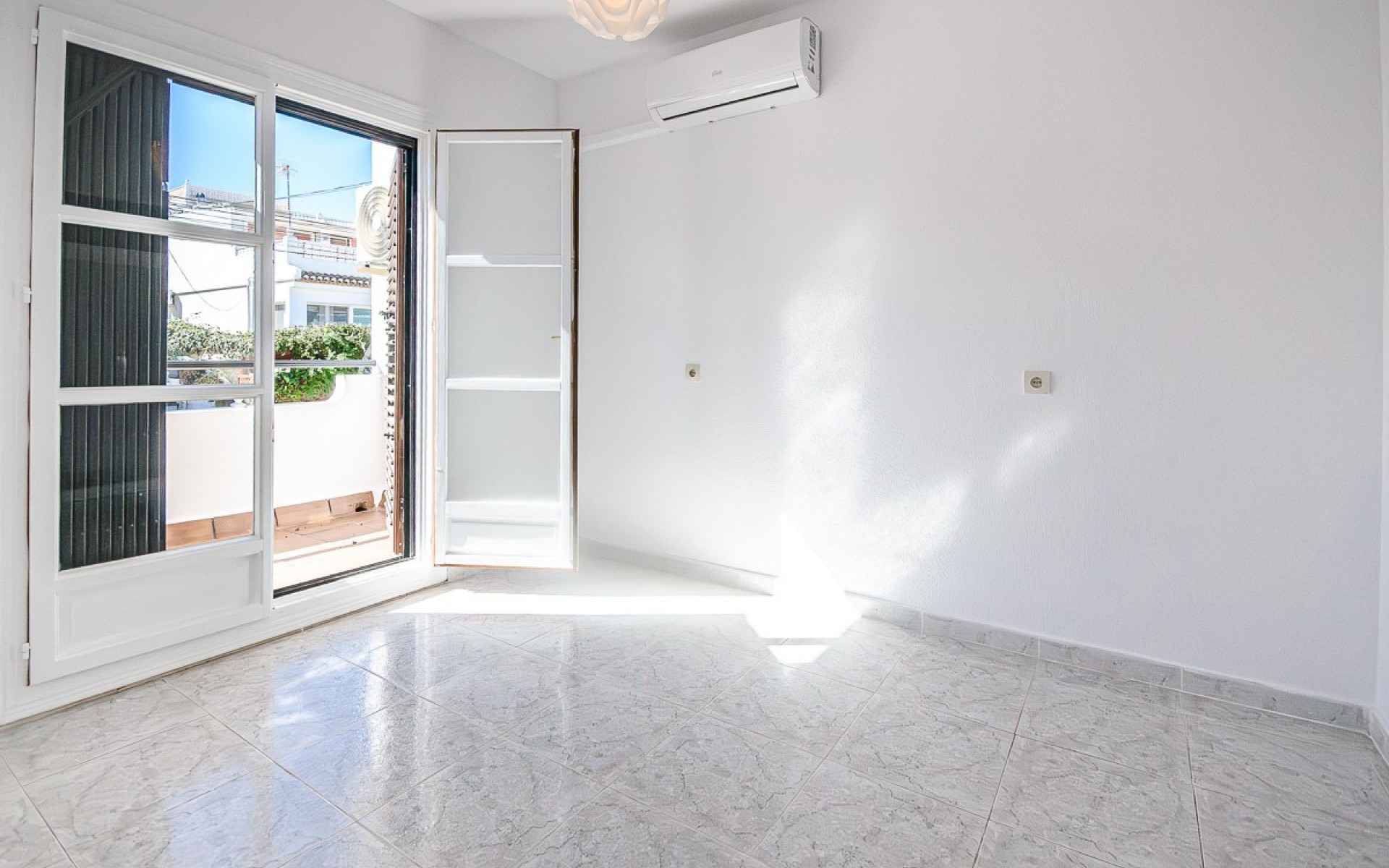 Resale - Villa - San Miguel De Salinas - San Miguel de Salinas Centro