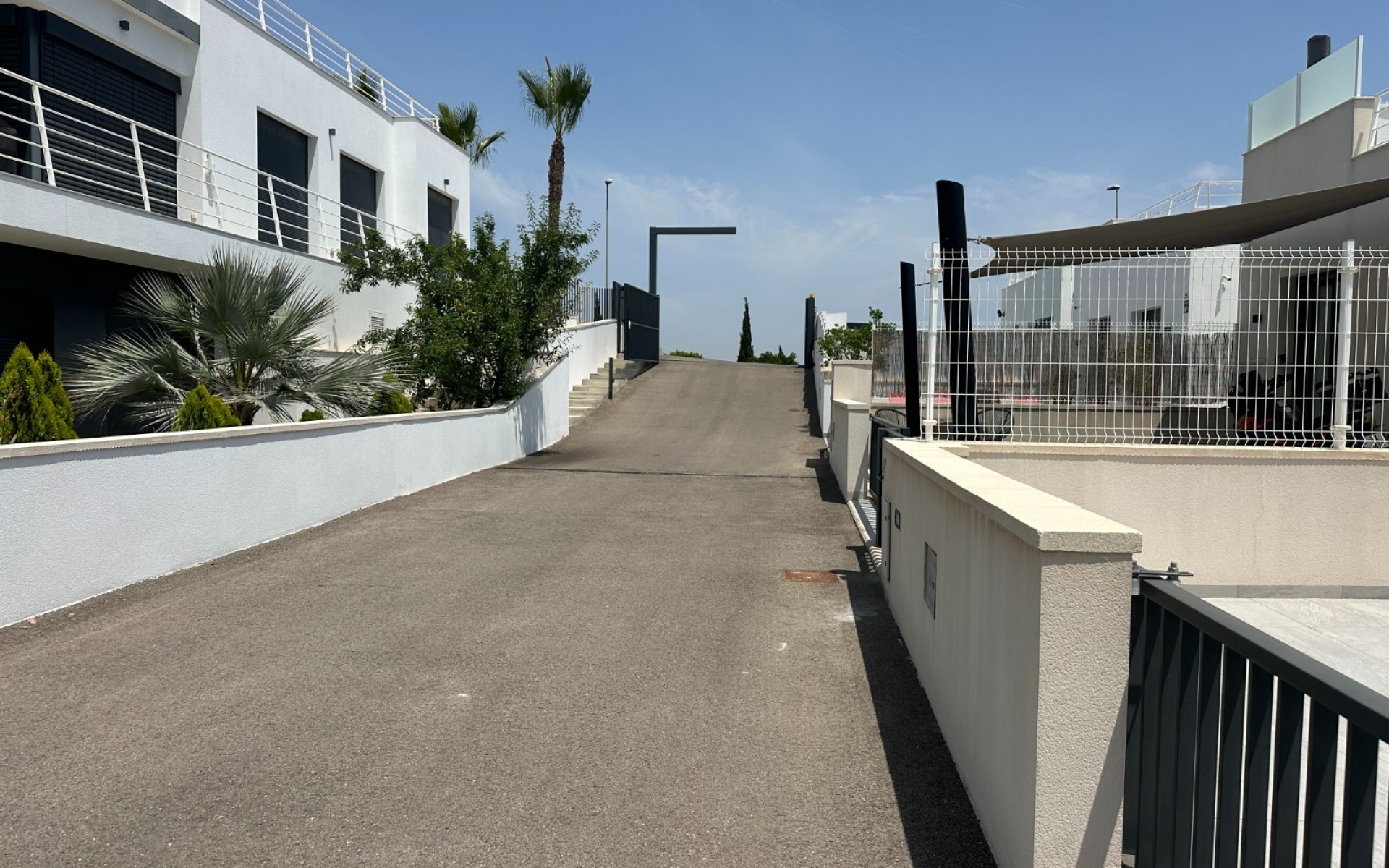 Resale - Villa - San Miguel De Salinas - San Miguel de Salinas