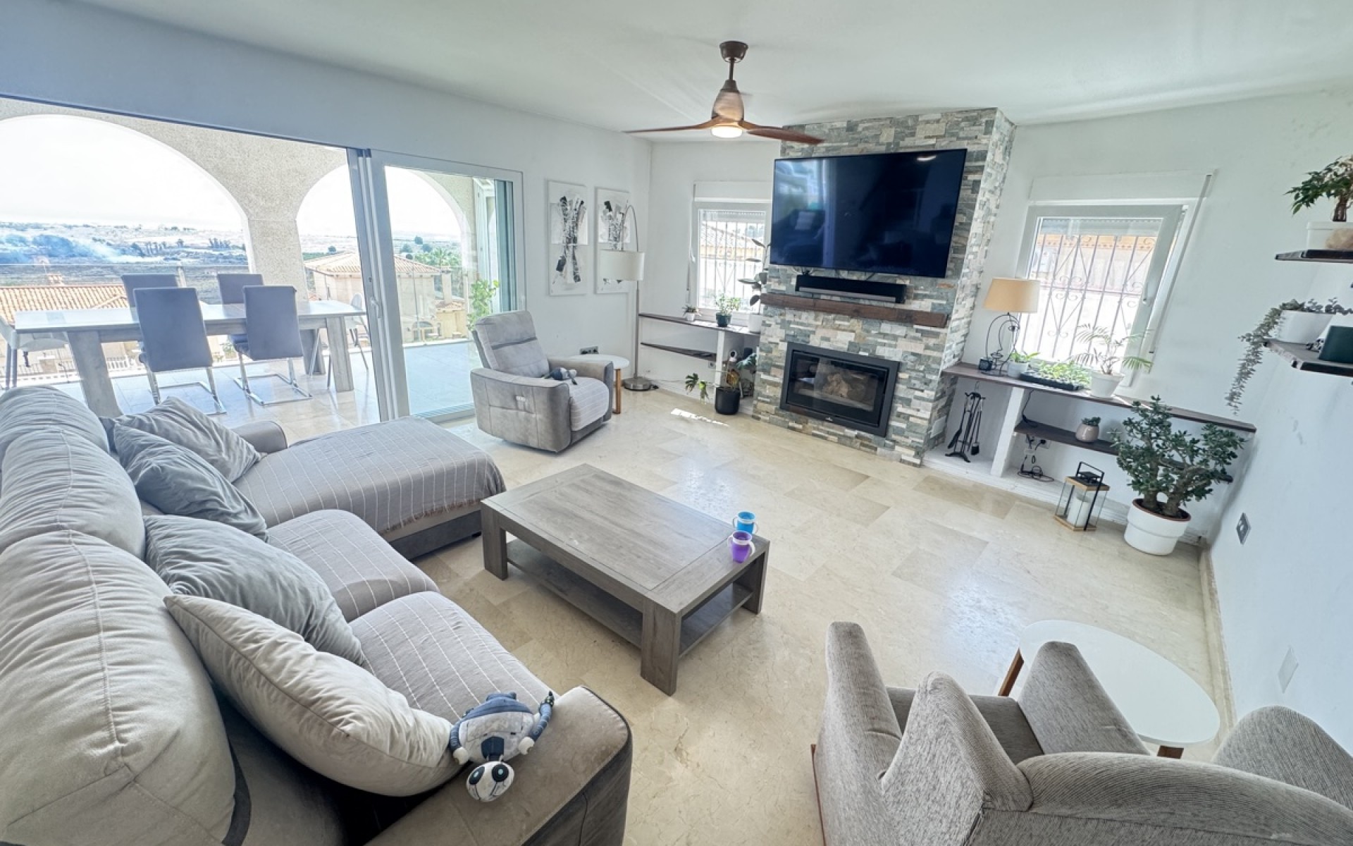 Resale - Villa - San Miguel De Salinas - San Miguel de Salinas