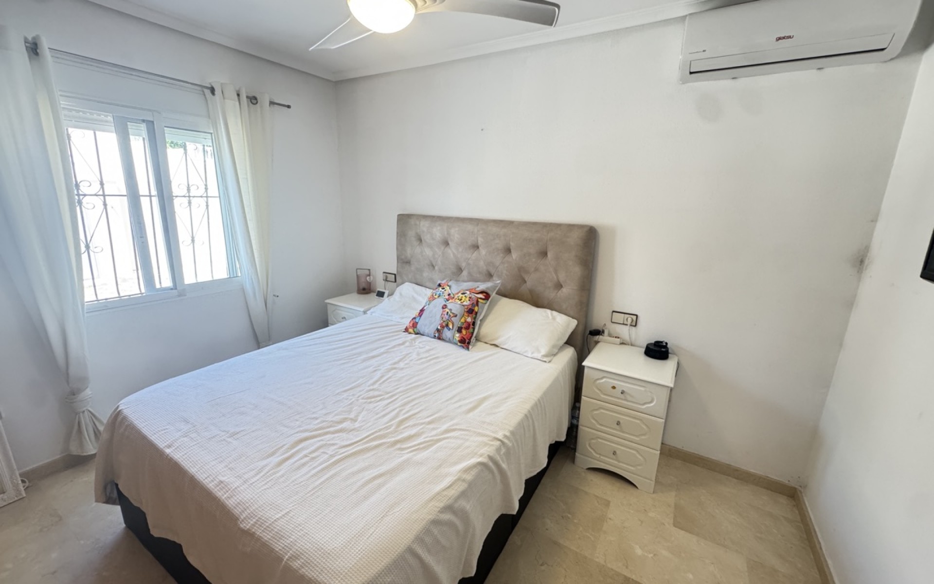 Resale - Villa - San Miguel De Salinas - San Miguel de Salinas