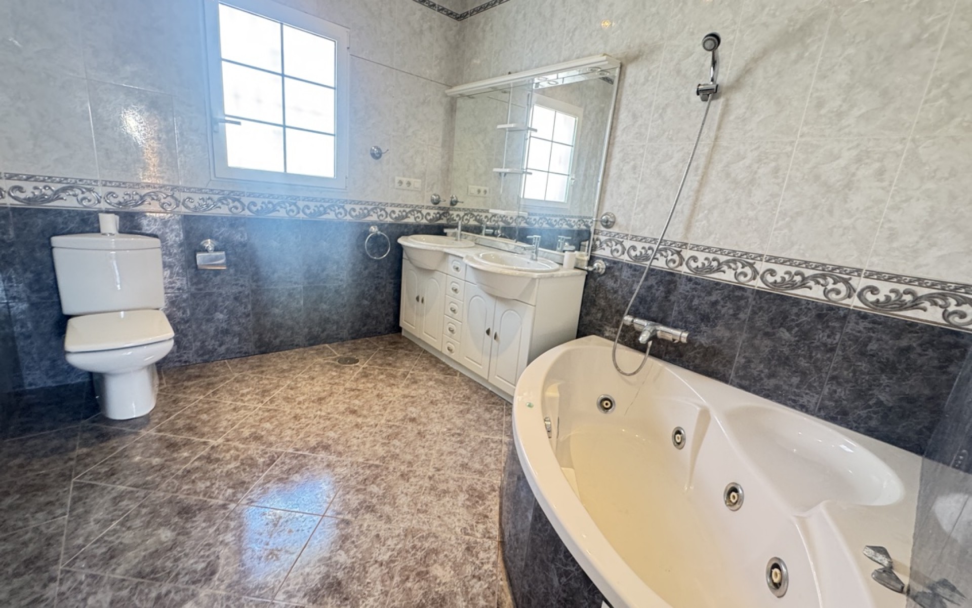 Resale - Villa - San Miguel De Salinas - San Miguel de Salinas