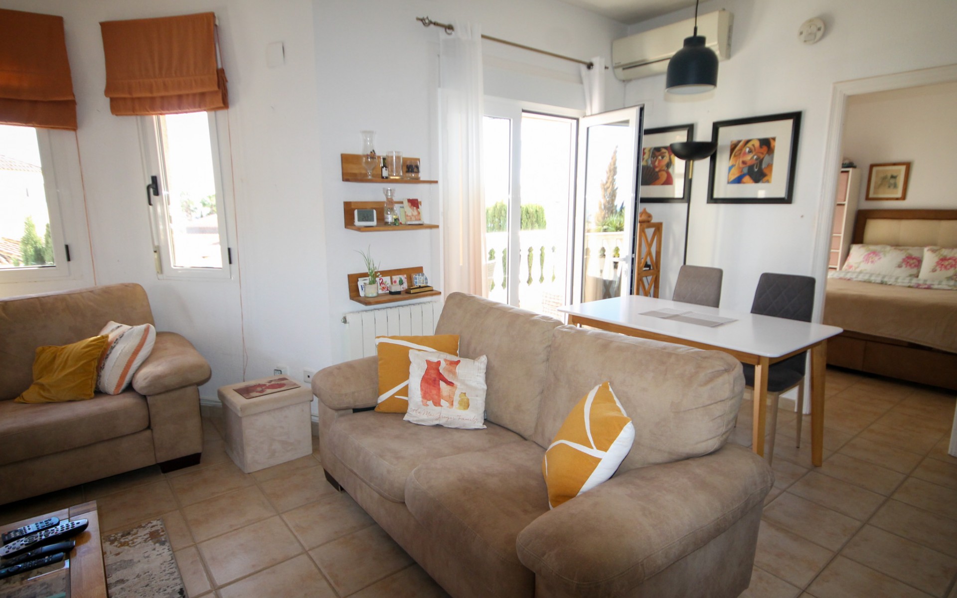 Resale - Villa - San Miguel De Salinas - San Miguel de Salinas