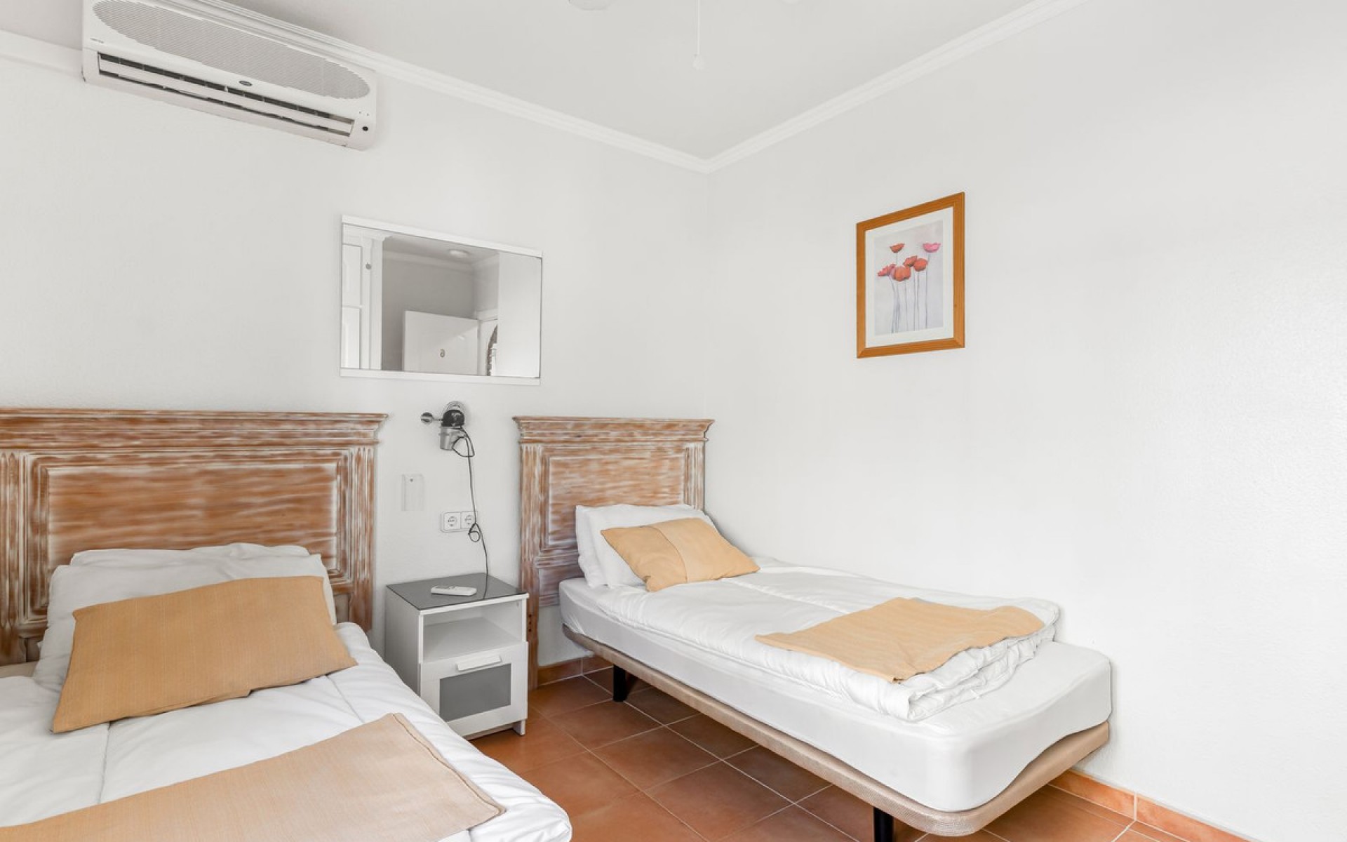 Resale - Villa - San Miguel De Salinas - San Miguel