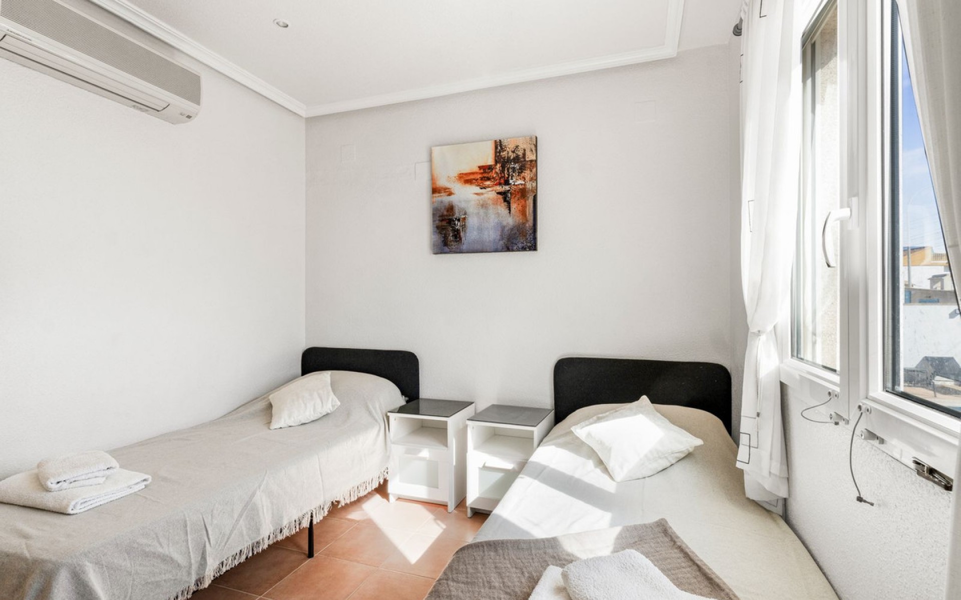 Resale - Villa - San Miguel De Salinas - San Miguel