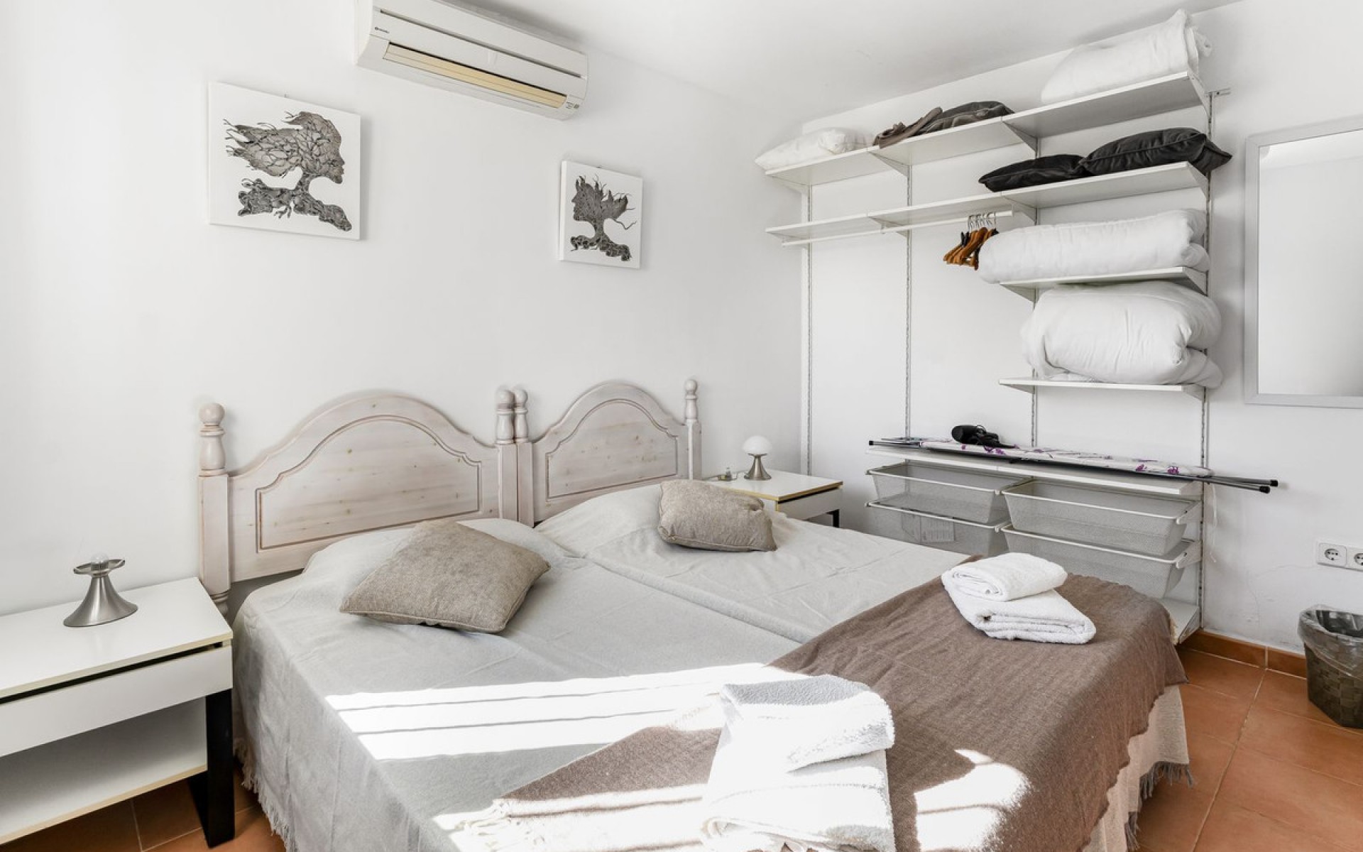 Resale - Villa - San Miguel De Salinas - San Miguel
