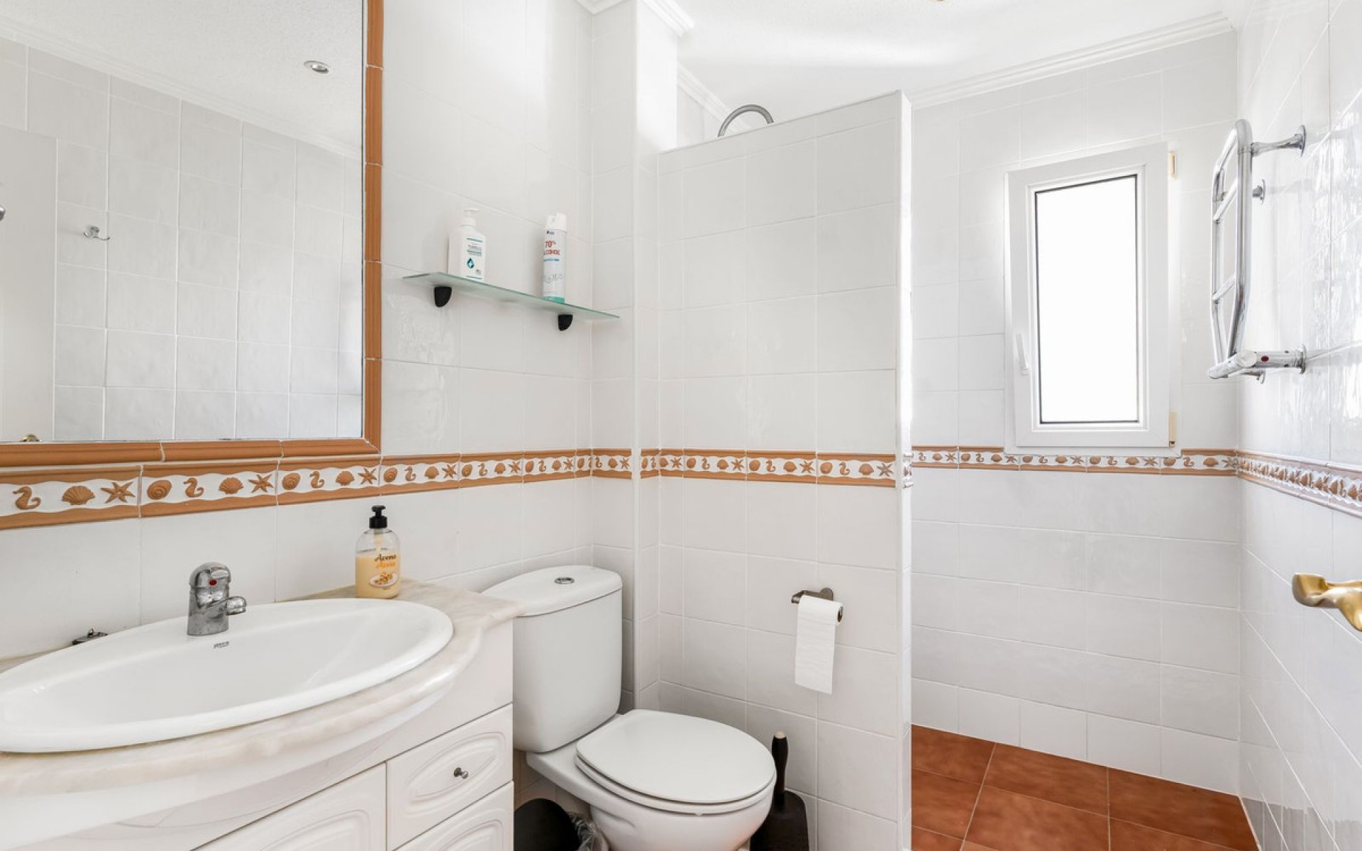 Resale - Villa - San Miguel De Salinas - San Miguel