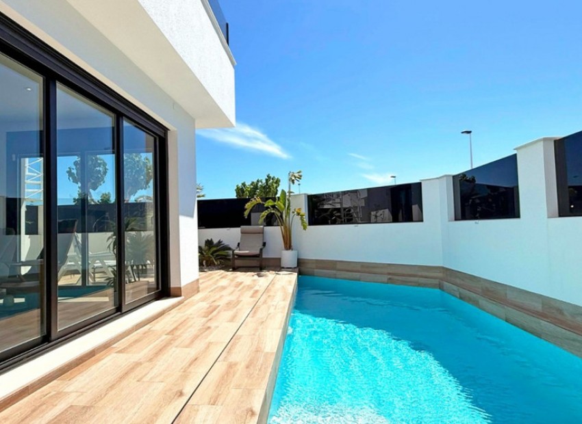 Resale - Villa - San Pedro del Pinatar