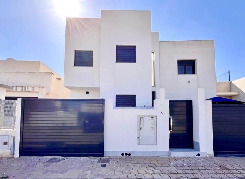 Resale - Villa - San Pedro del Pinatar