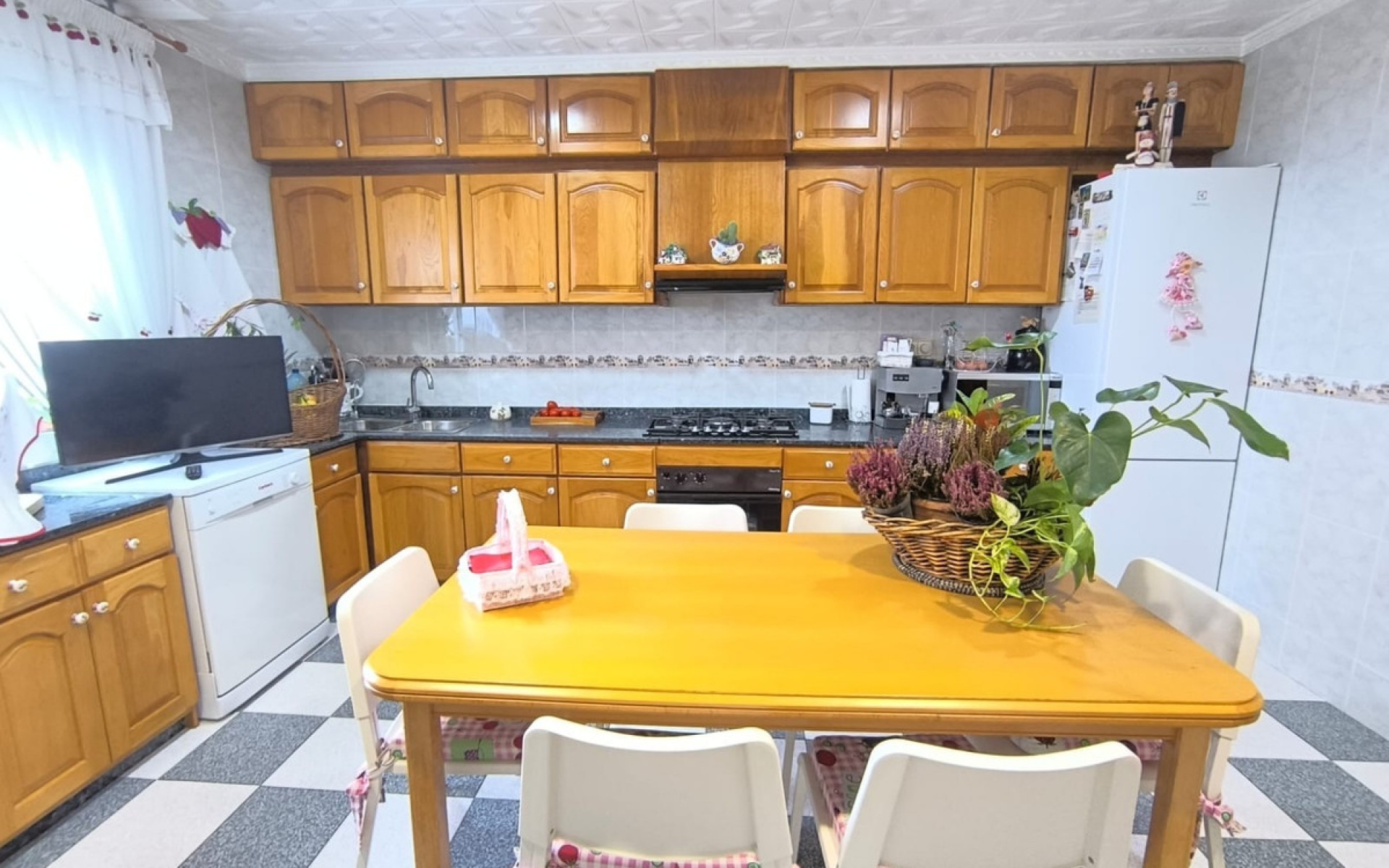 Resale - Villa - Sax - Sax Centro