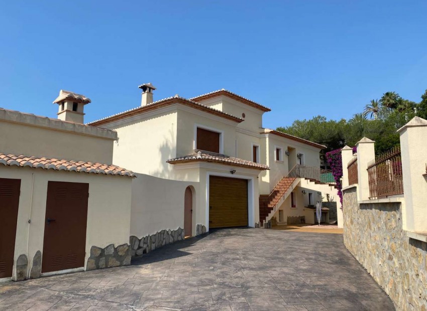 Resale - Villa - Teulada - Moraira