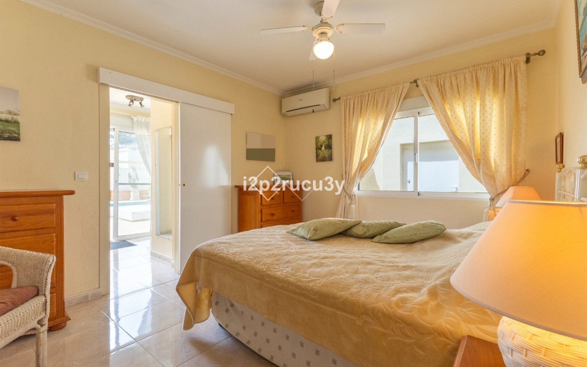 Resale - Villa - Teulada - Moraira