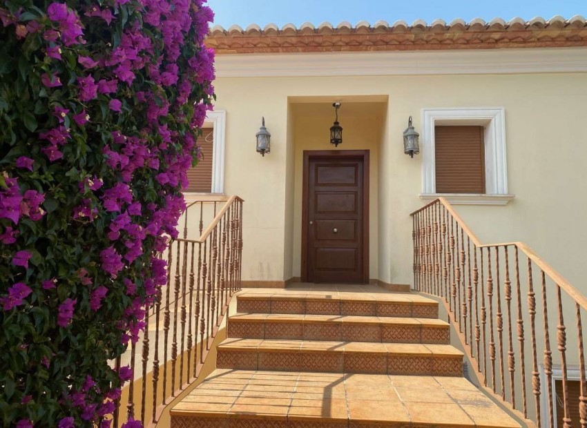 Resale - Villa - Teulada - Moraira