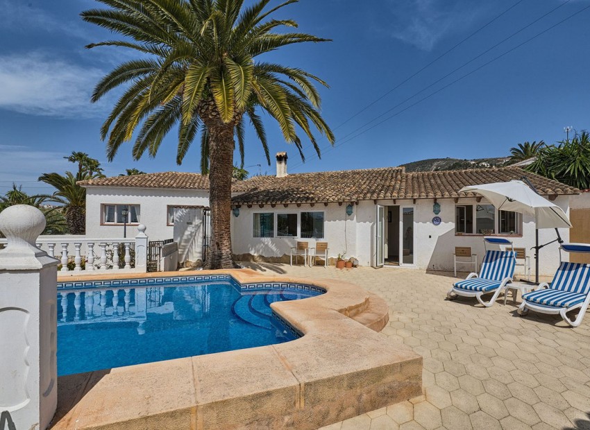 Resale - Villa - Teulada - Moraira