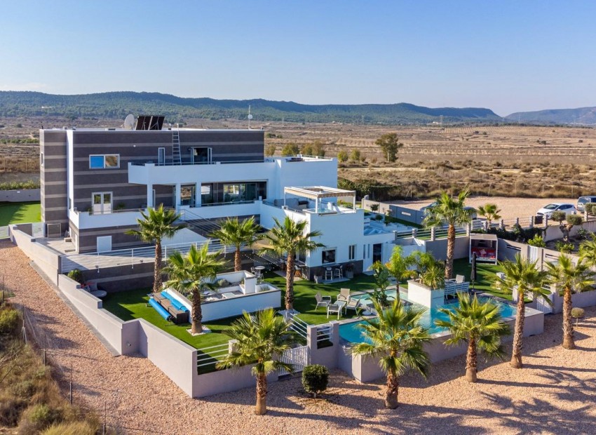 Resale - Villa - Torremendo