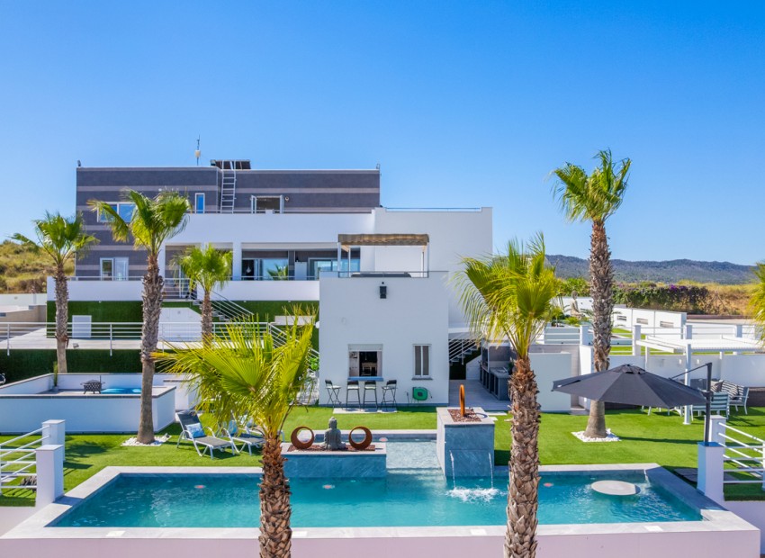 Resale - Villa - Torremendo