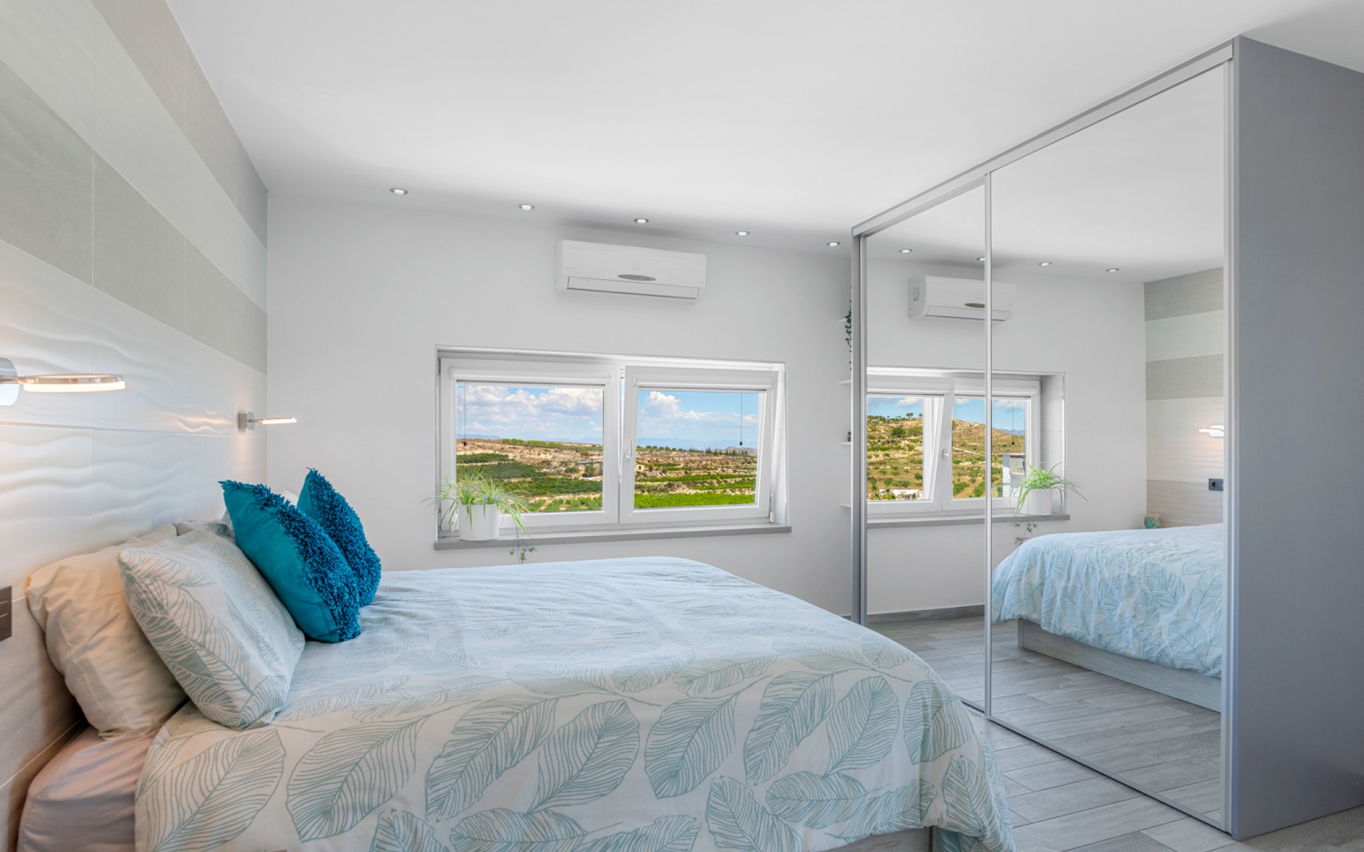 Resale - Villa - Torremendo