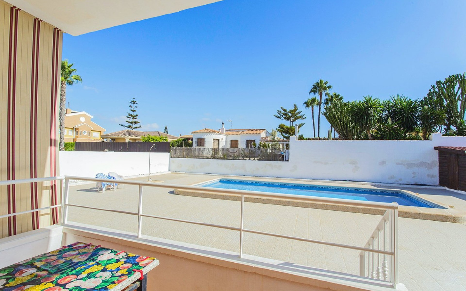 Resale - Villa - Torrevieja - Aguas Nuevas