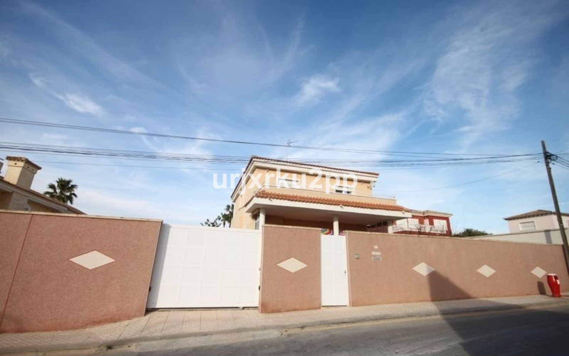 Resale - Villa - Torrevieja - Aguas Nuevas