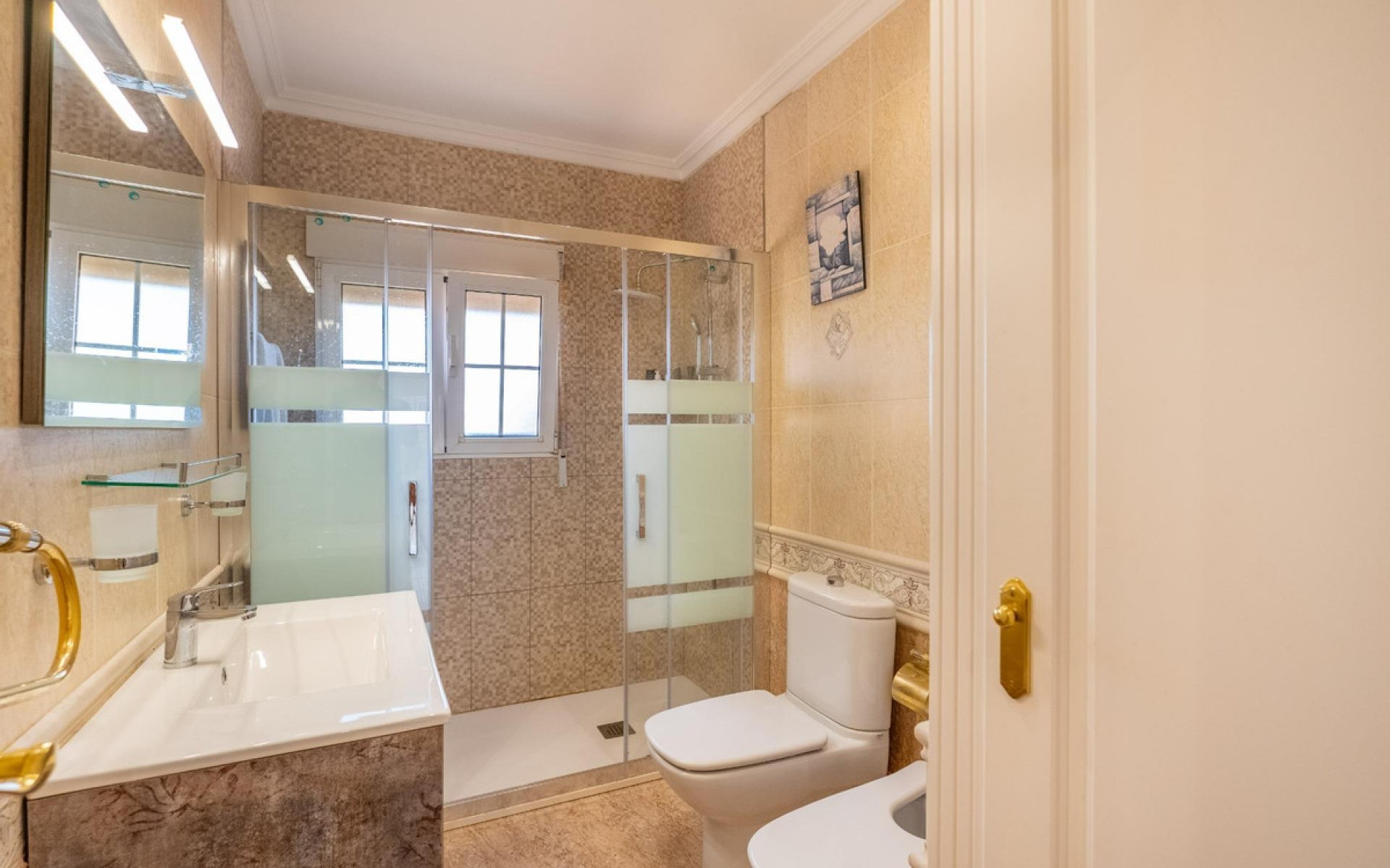 Resale - Villa - Torrevieja - El Chaparral