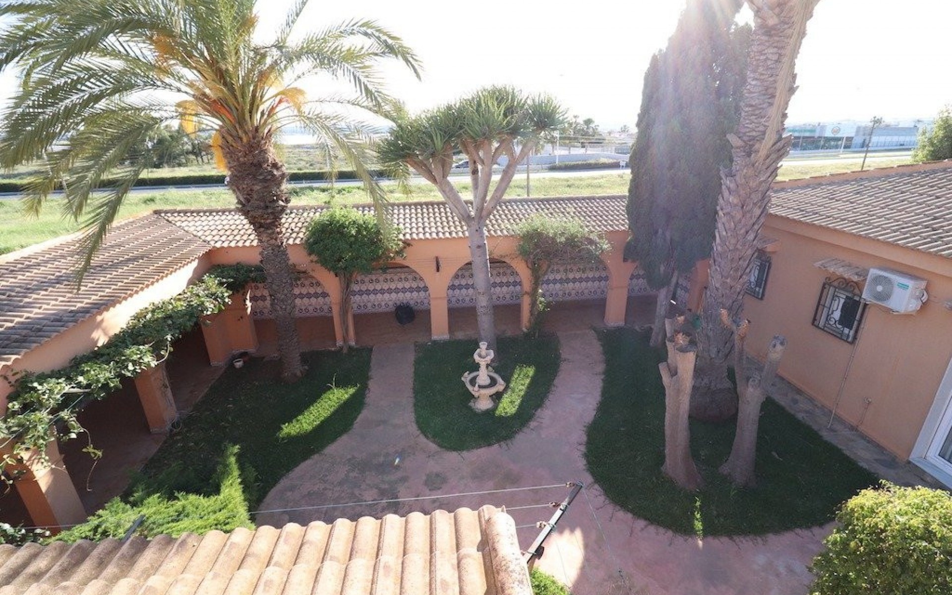Resale - Villa - Torrevieja - El Chaparral
