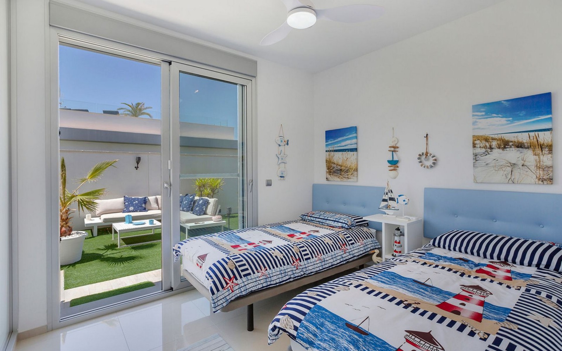 Resale - Villa - Torrevieja - El Chaparral