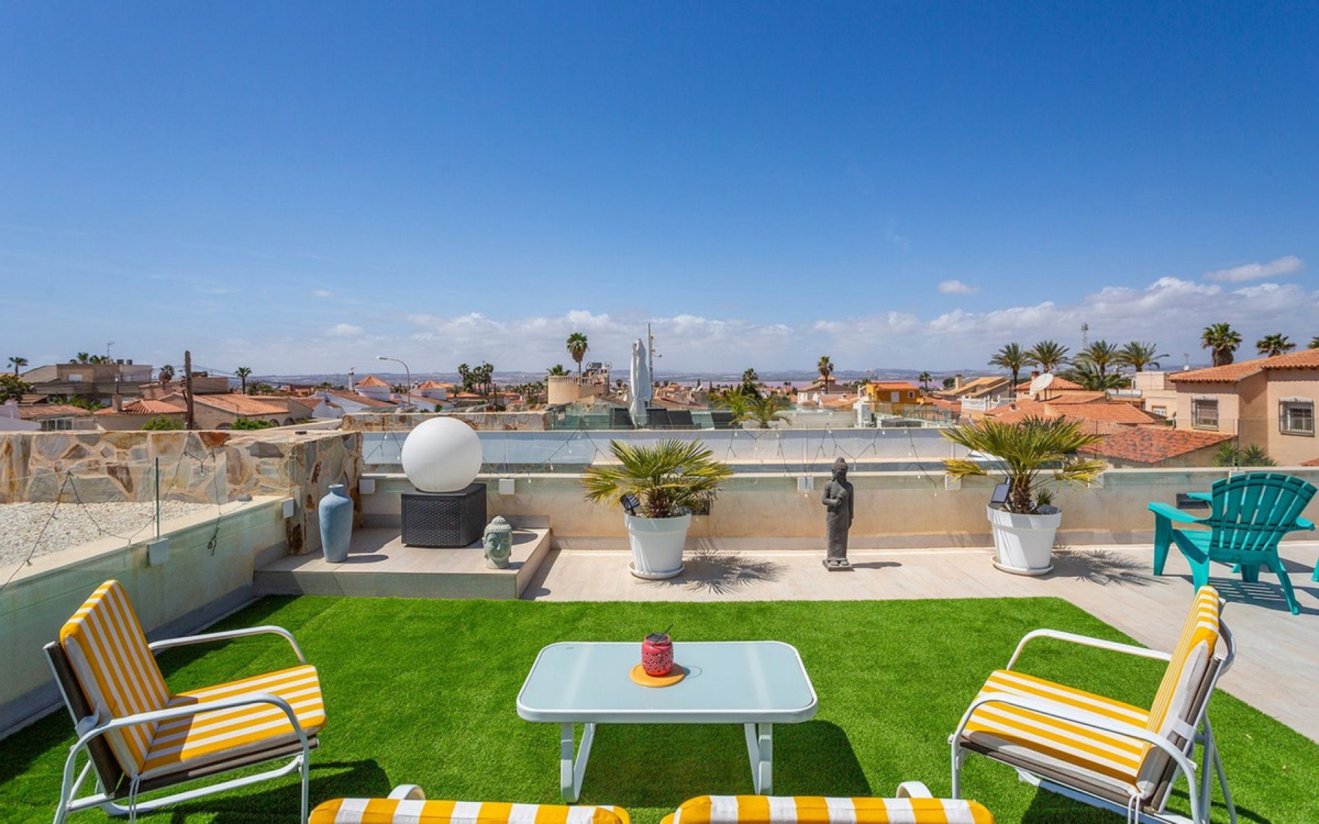 Resale - Villa - Torrevieja - El Chaparral