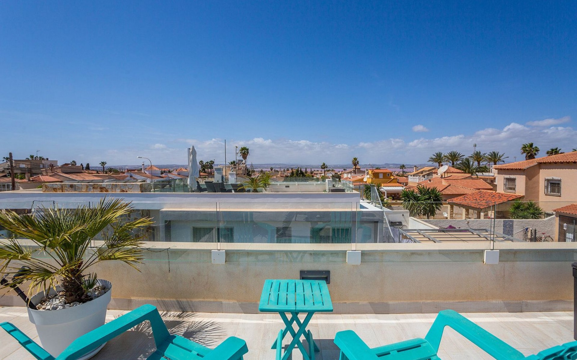 Resale - Villa - Torrevieja - El Chaparral