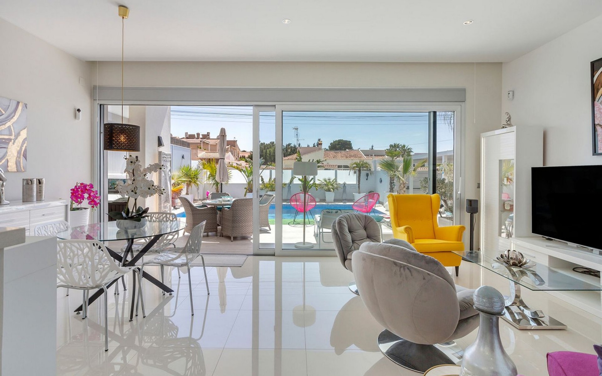 Resale - Villa - Torrevieja - El Chaparral