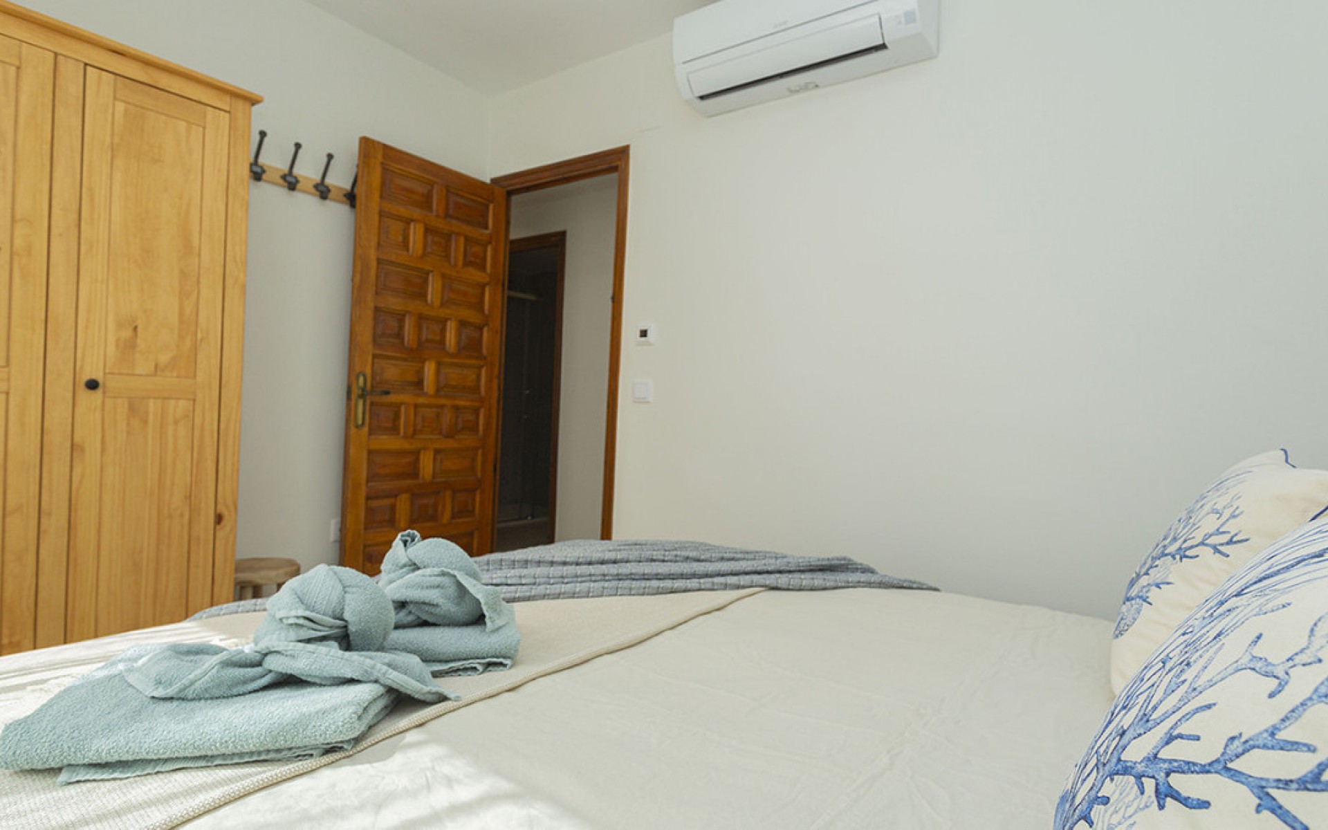 Resale - Villa - Torrevieja - La Mata