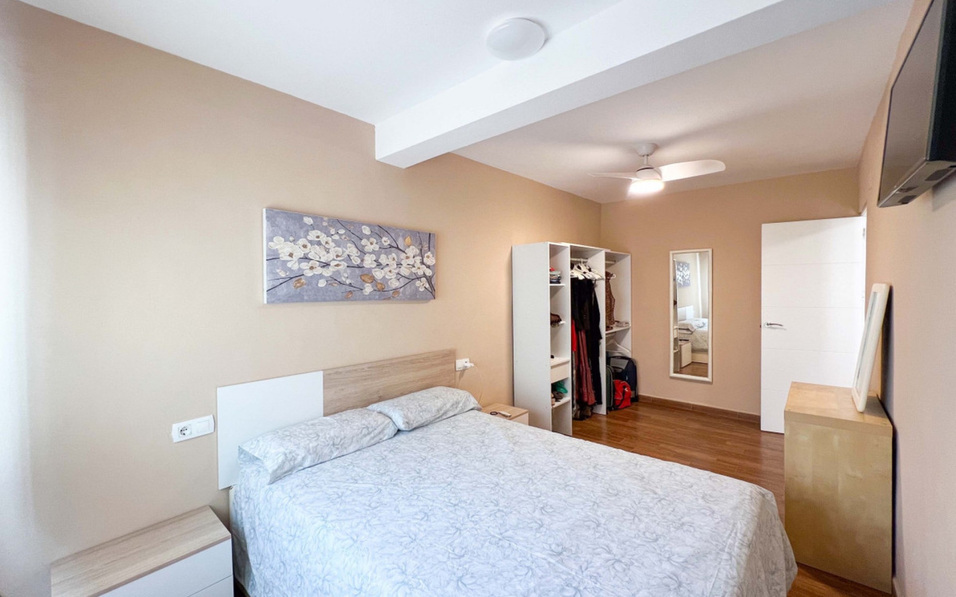 Resale - Villa - Torrevieja - La Mata