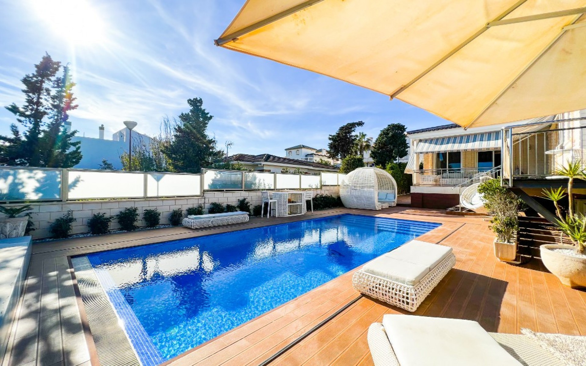 Resale - Villa - Torrevieja - La Mata