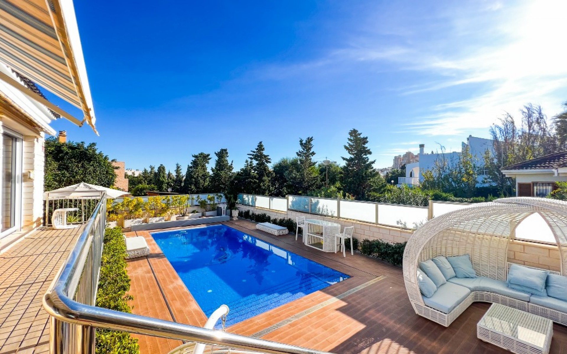 Resale - Villa - Torrevieja - La Mata