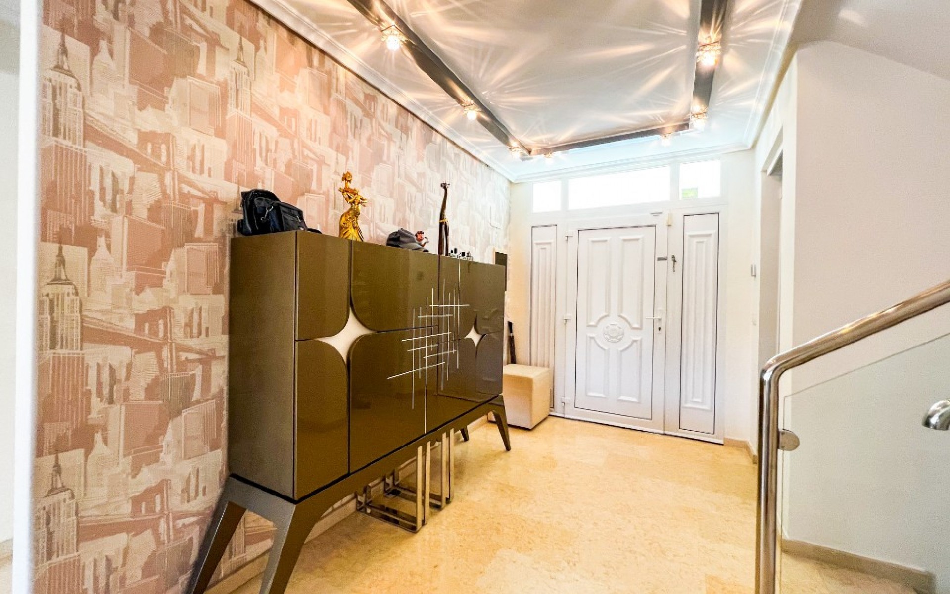 Resale - Villa - Torrevieja - La Mata